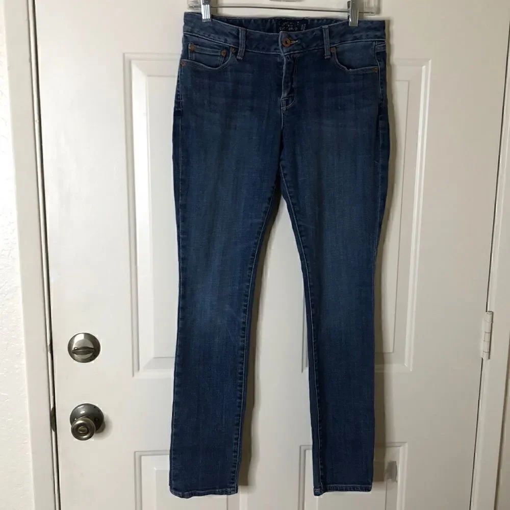 Lucky Brand medium wash Lolita skinny jeans